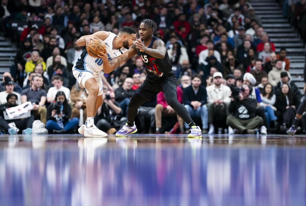 布解雇现任 布解雇现任