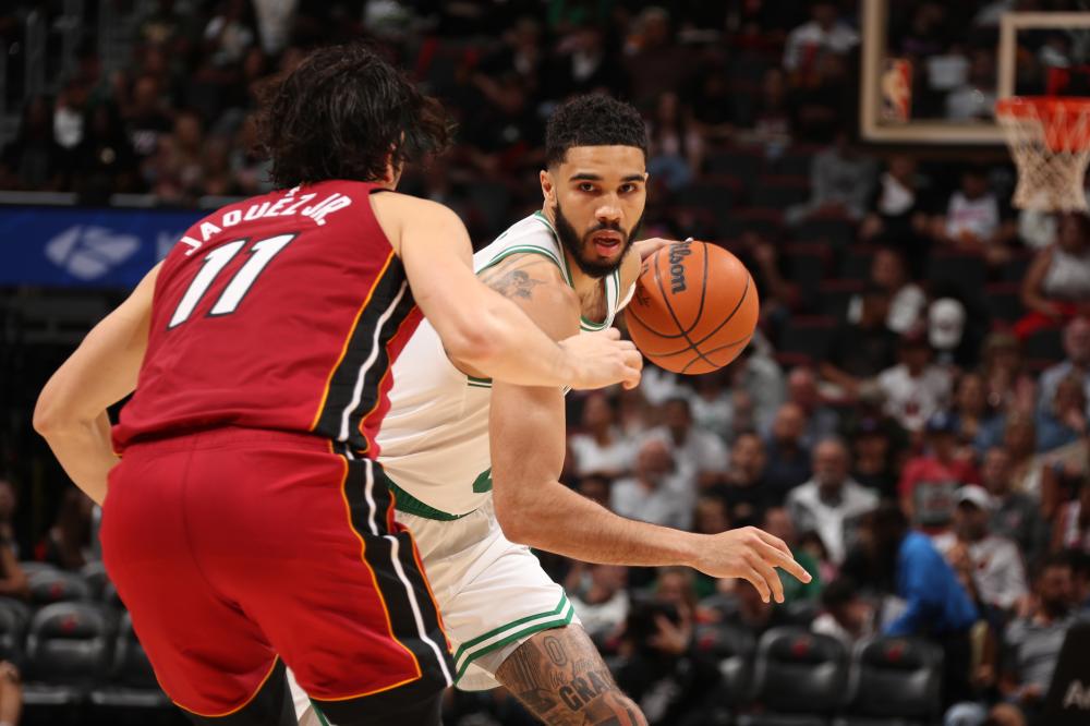 并在亚洲及 并在亚洲及